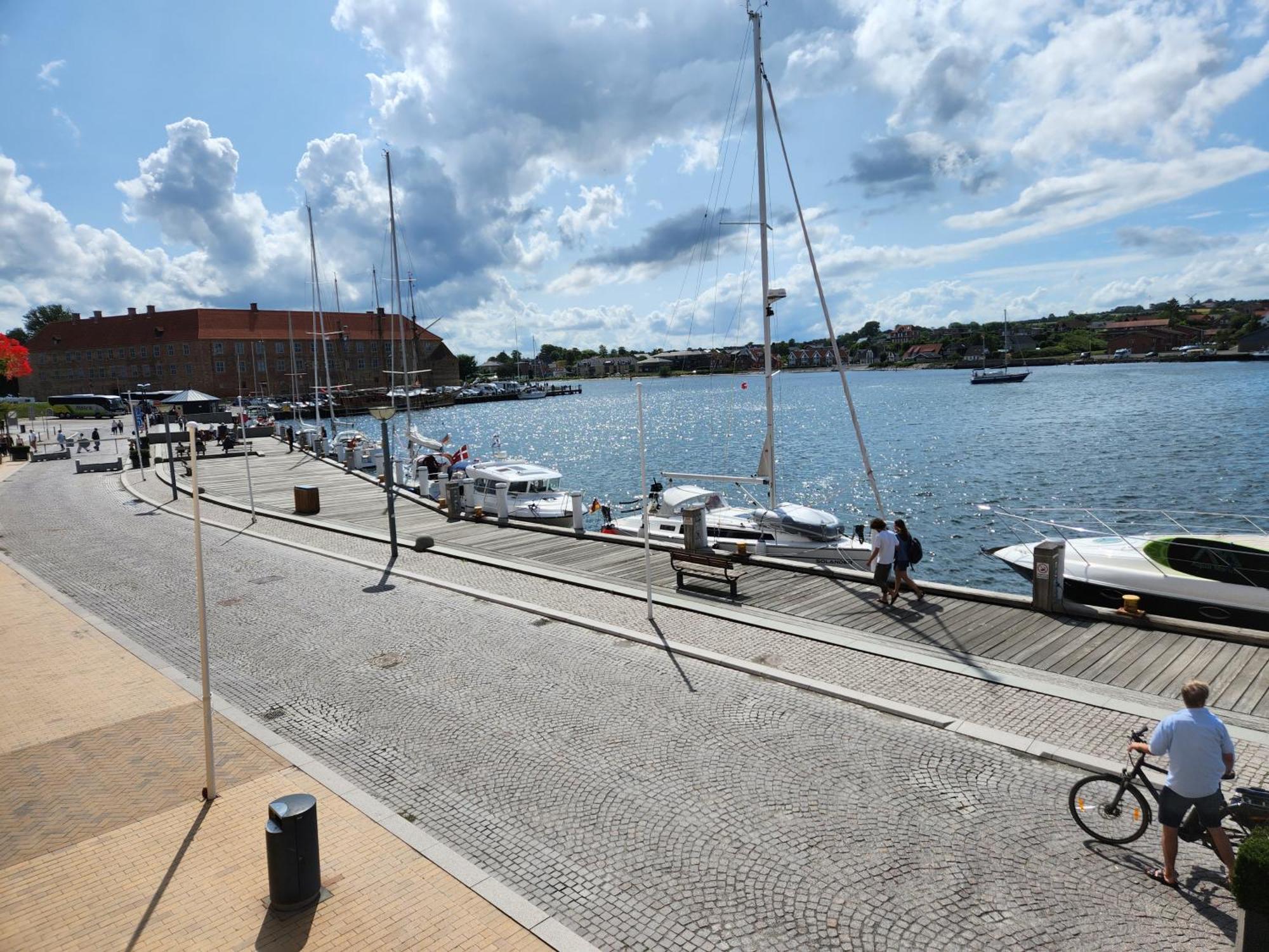 Apartment Harbour View